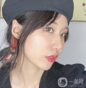 为了美我们女人也是够拼的，什么面部拉皮儿埋线提升热玛吉，欧洲之星等等各